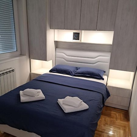 Apartman Ml Lukavica Exterior photo